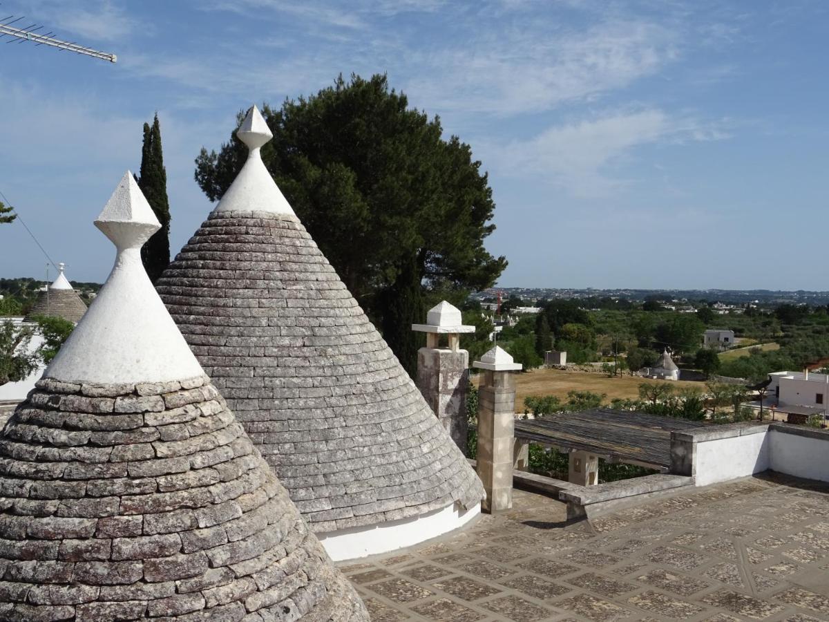 Hostal Trulli Di Zia Tata Locorotondo Exterior foto