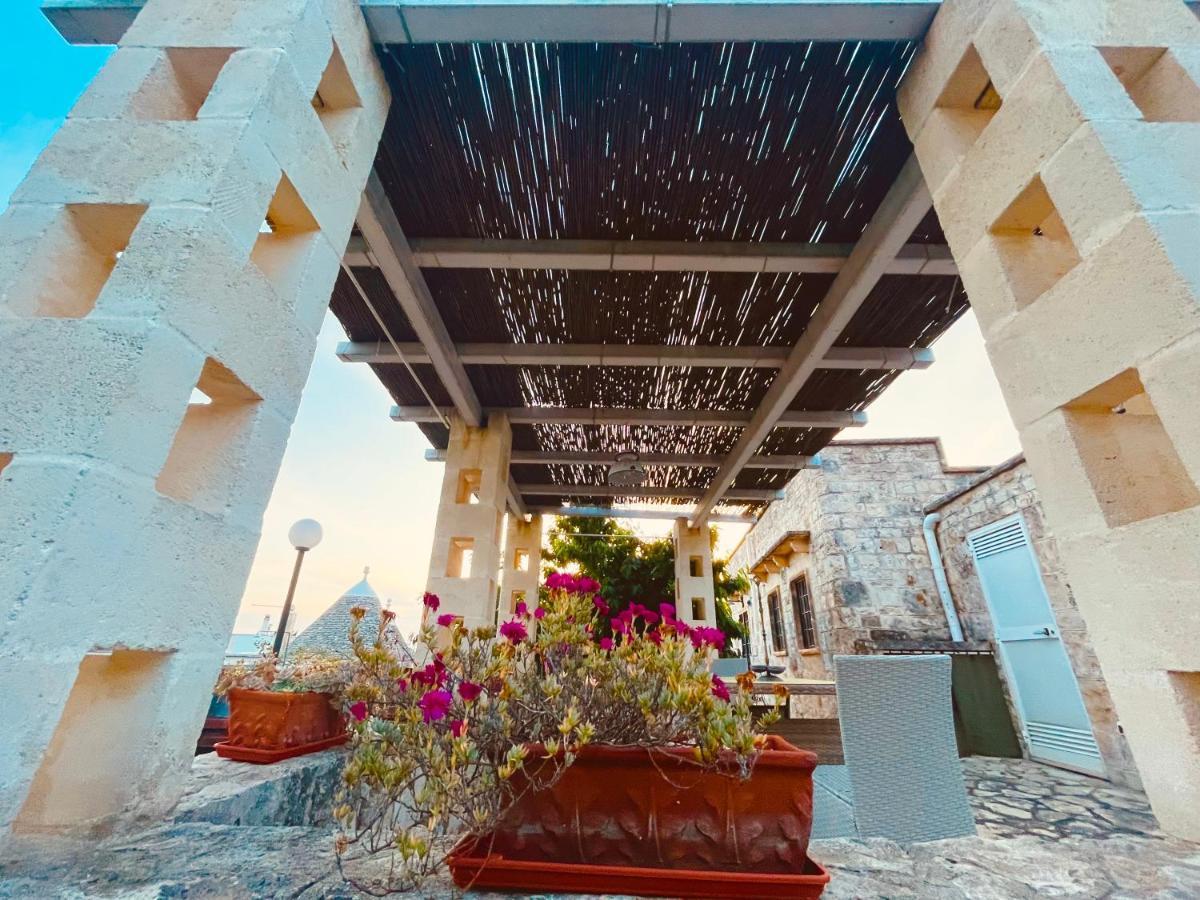 Hostal Trulli Di Zia Tata Locorotondo Exterior foto